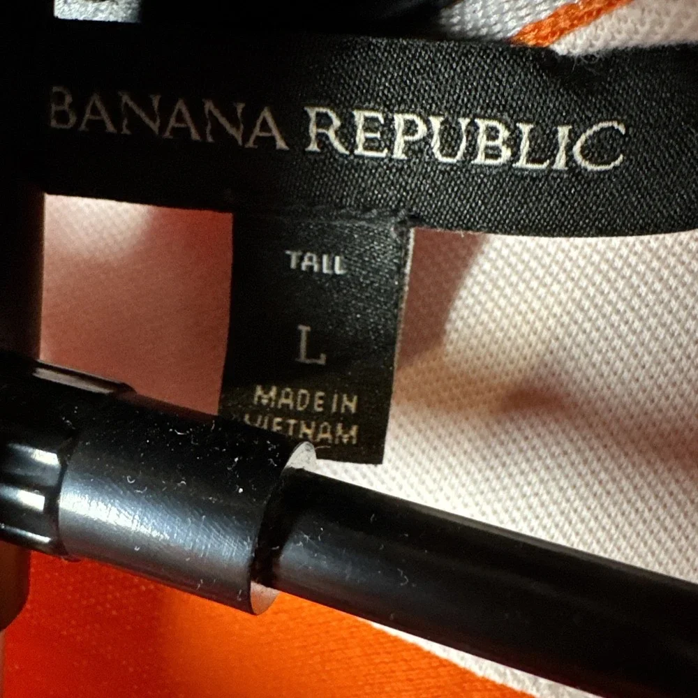 Banana Republic beautiful vibrant